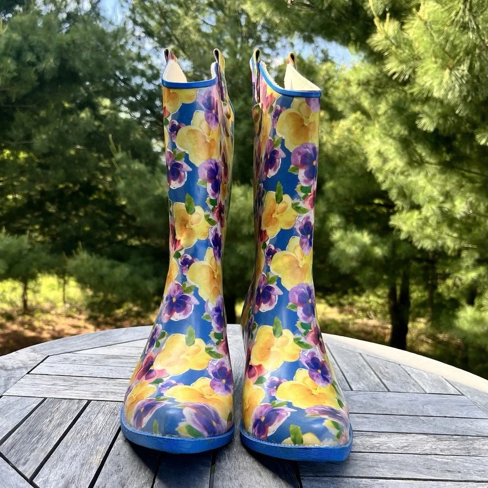 Nature Breeze Rubber Rain Boots Sz‎ 9 Cowboy Festival Floral Pansy Blue Yellow